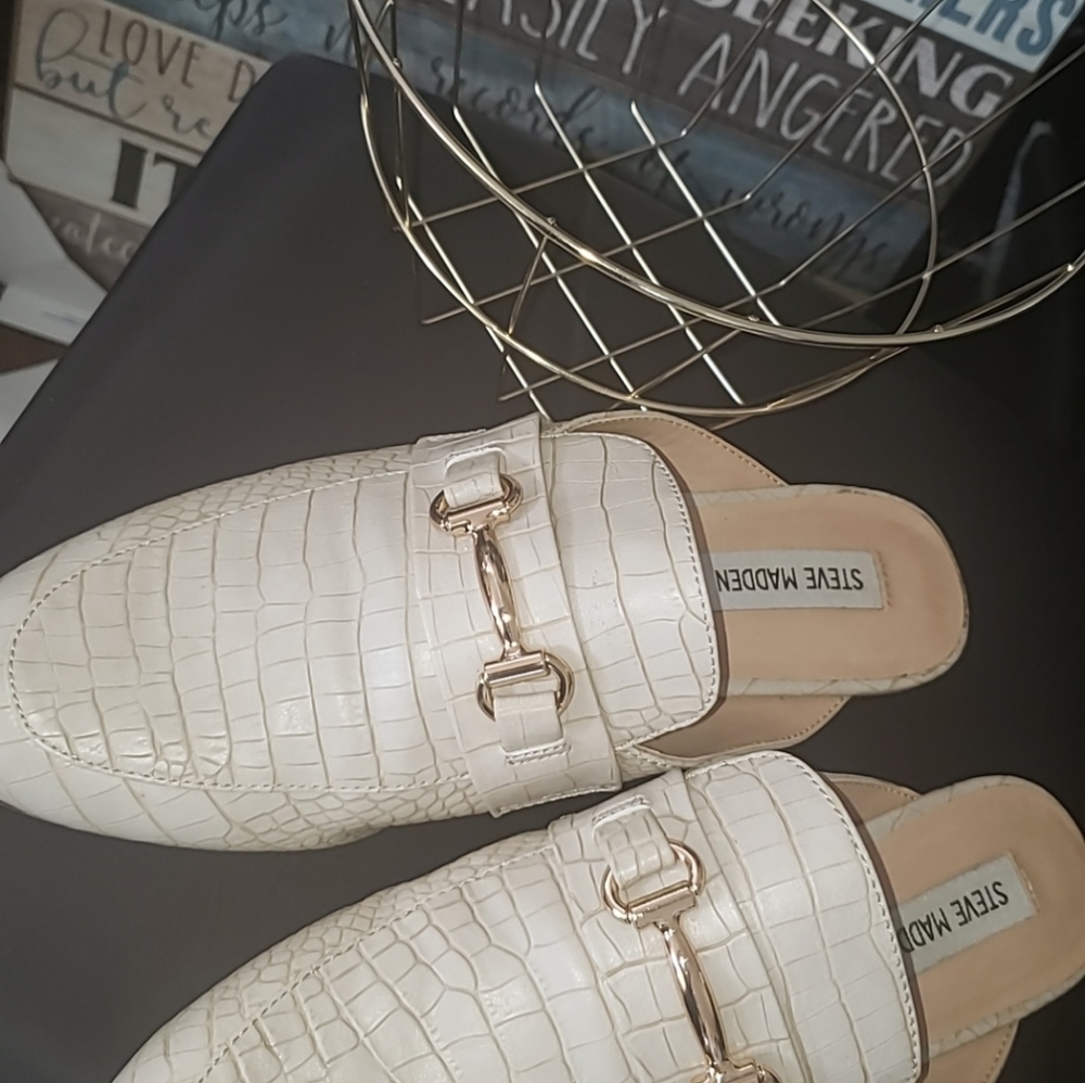 Steve Madden Crocidille Loafer Slides Size 9.5 - image 4